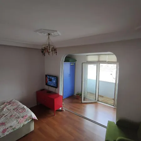 Cosy Studio In The Multicultural Neighbourhood Near Taxim アパート イスタンブール
